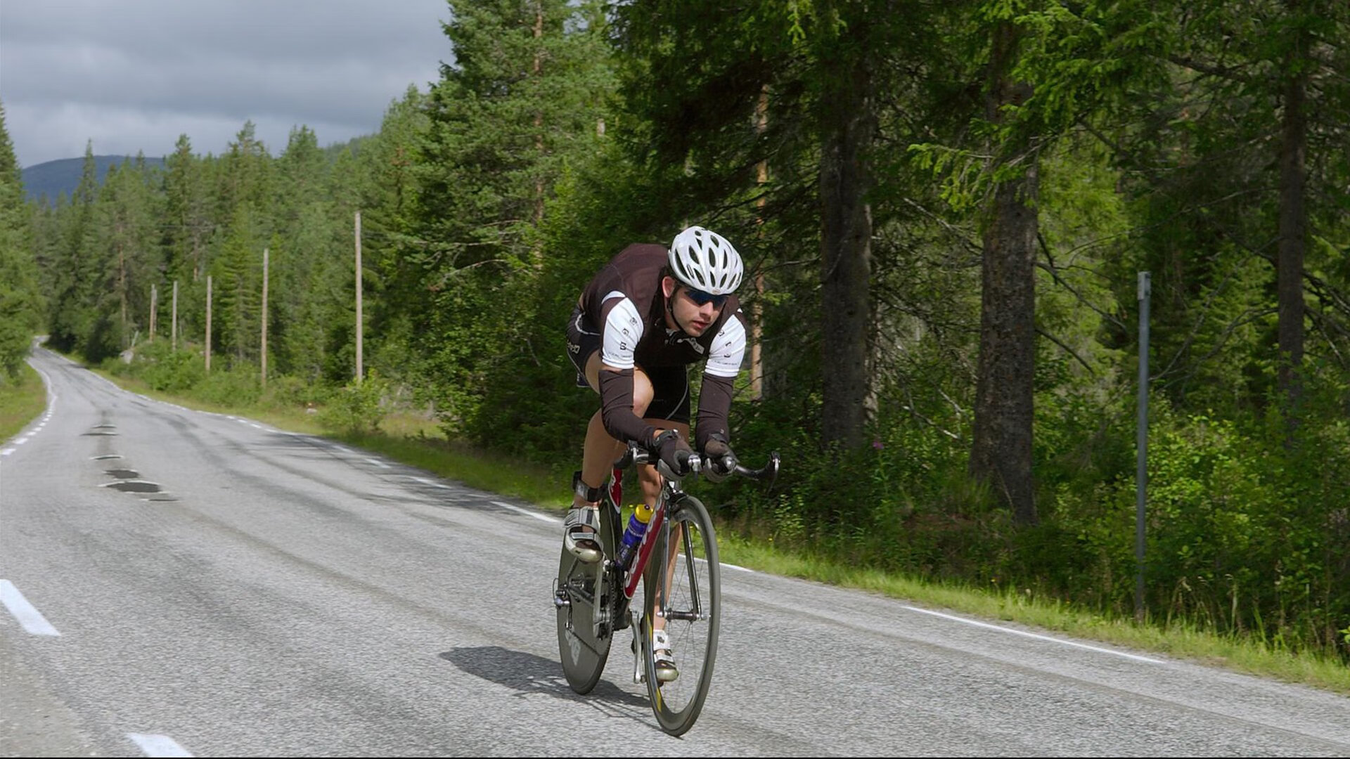 萨拉赫连续十二场比赛得分超过精彩发挥，切尔西挑战极限！